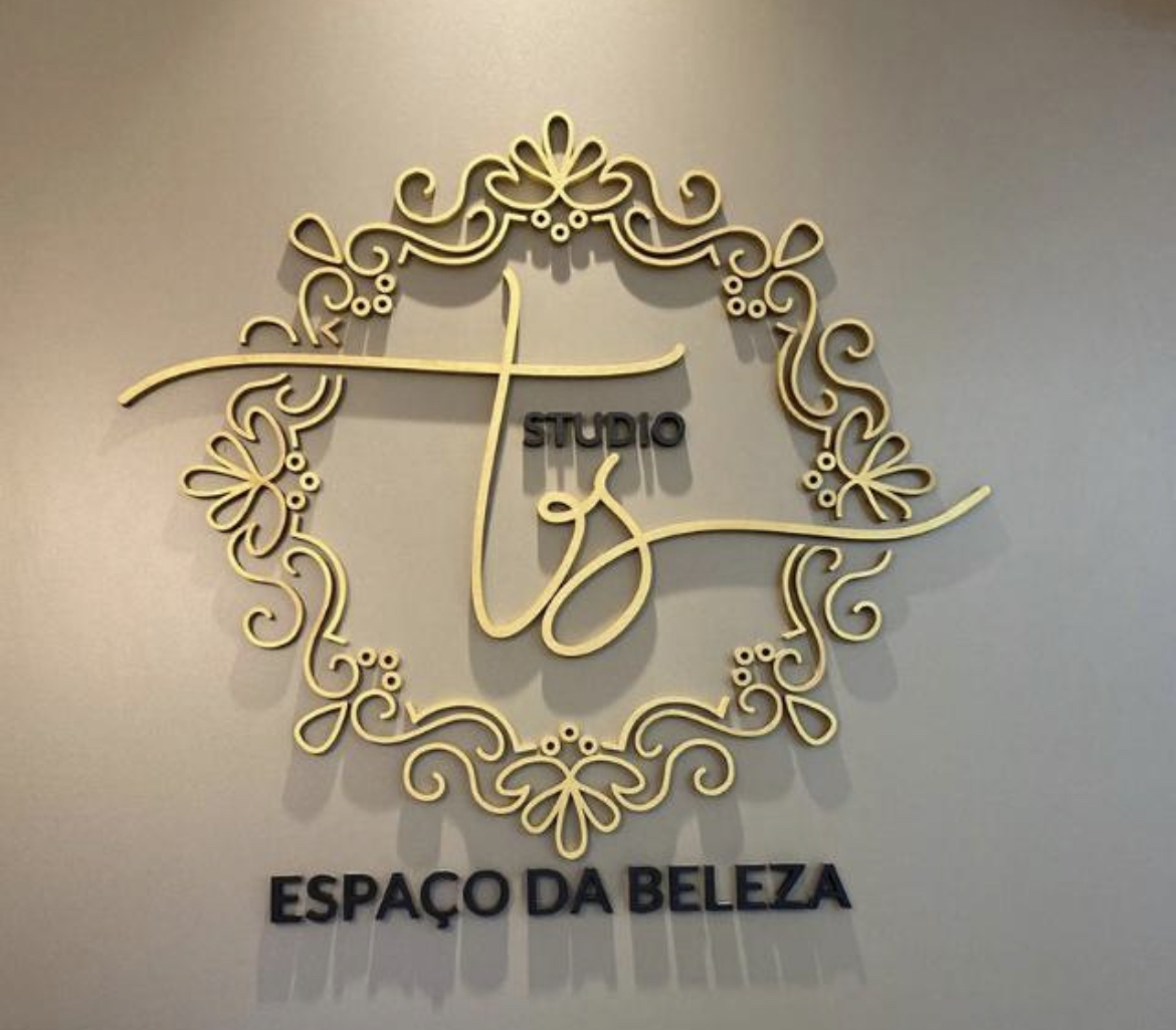 Logo Studio TS Espaço da Beleza Ltda 