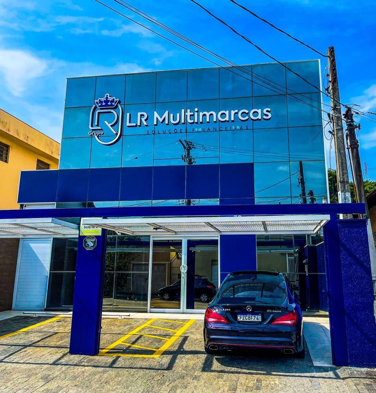 Logo Lira Representações